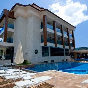 3* Otel Supreme